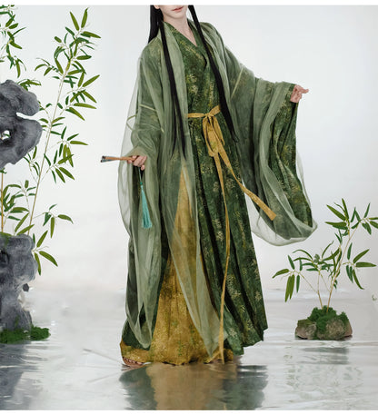 Zhuyu 竹玉 - Green Song Dynasty Hanfu Bamboo Leaf Print Beizi Robe & Pants Set