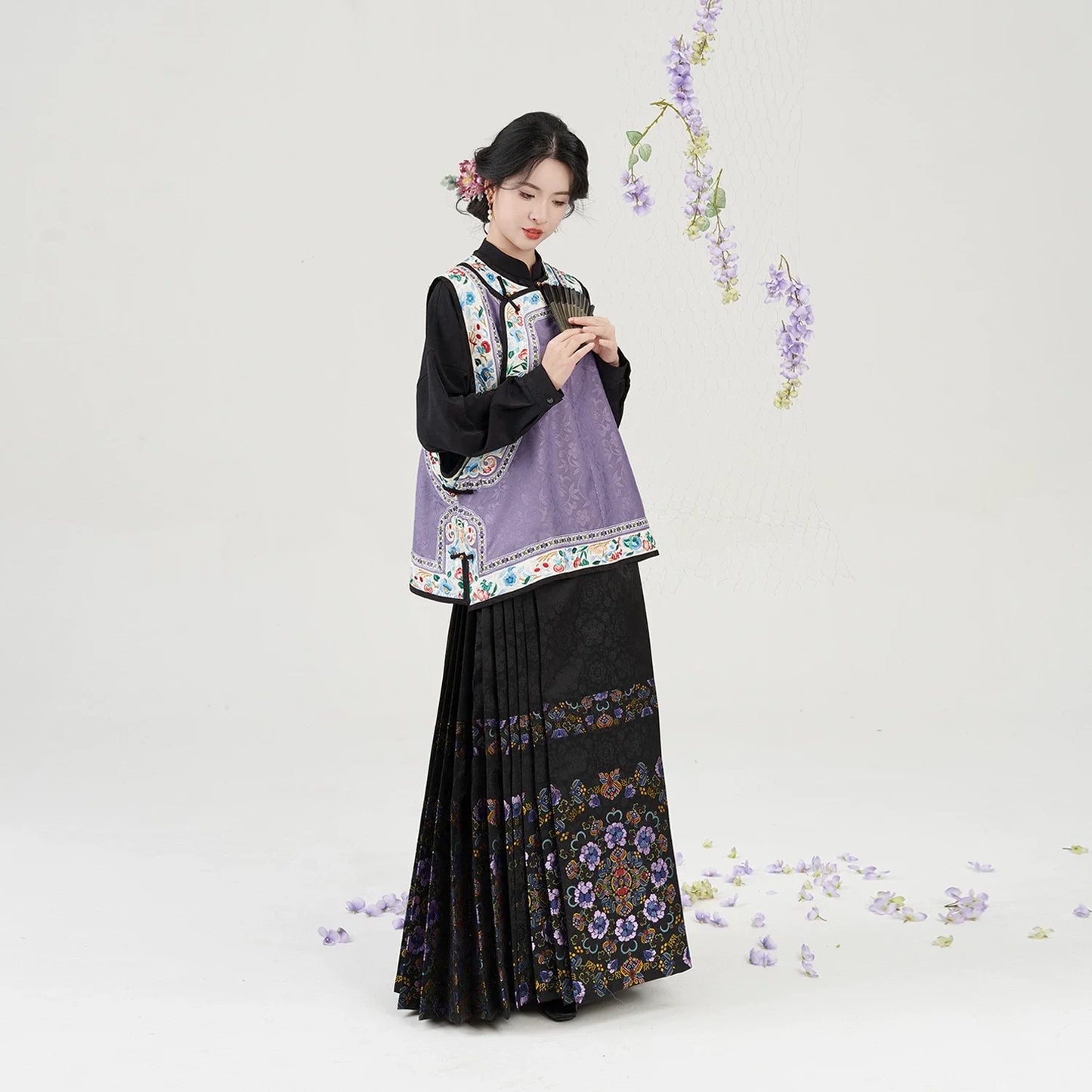 Modern Qing Han Inspired Women Traditional Outfit Sleeveless Jacquard Vest & Mamianqun - Yanyu 宴妩 (Preorder)