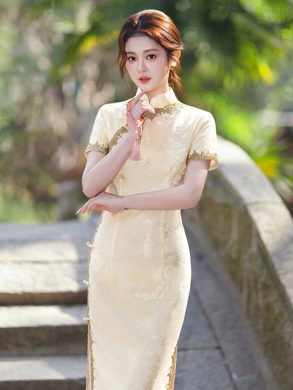 Short Sleeve Long Slit Qipao | Champagne