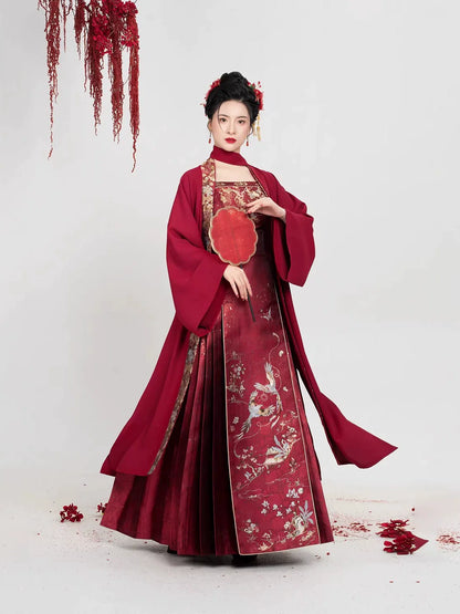 Ming Dynasty Wedding Hanfu Set & Mamian Skirt | Crimson Magpie 丹鹊相思