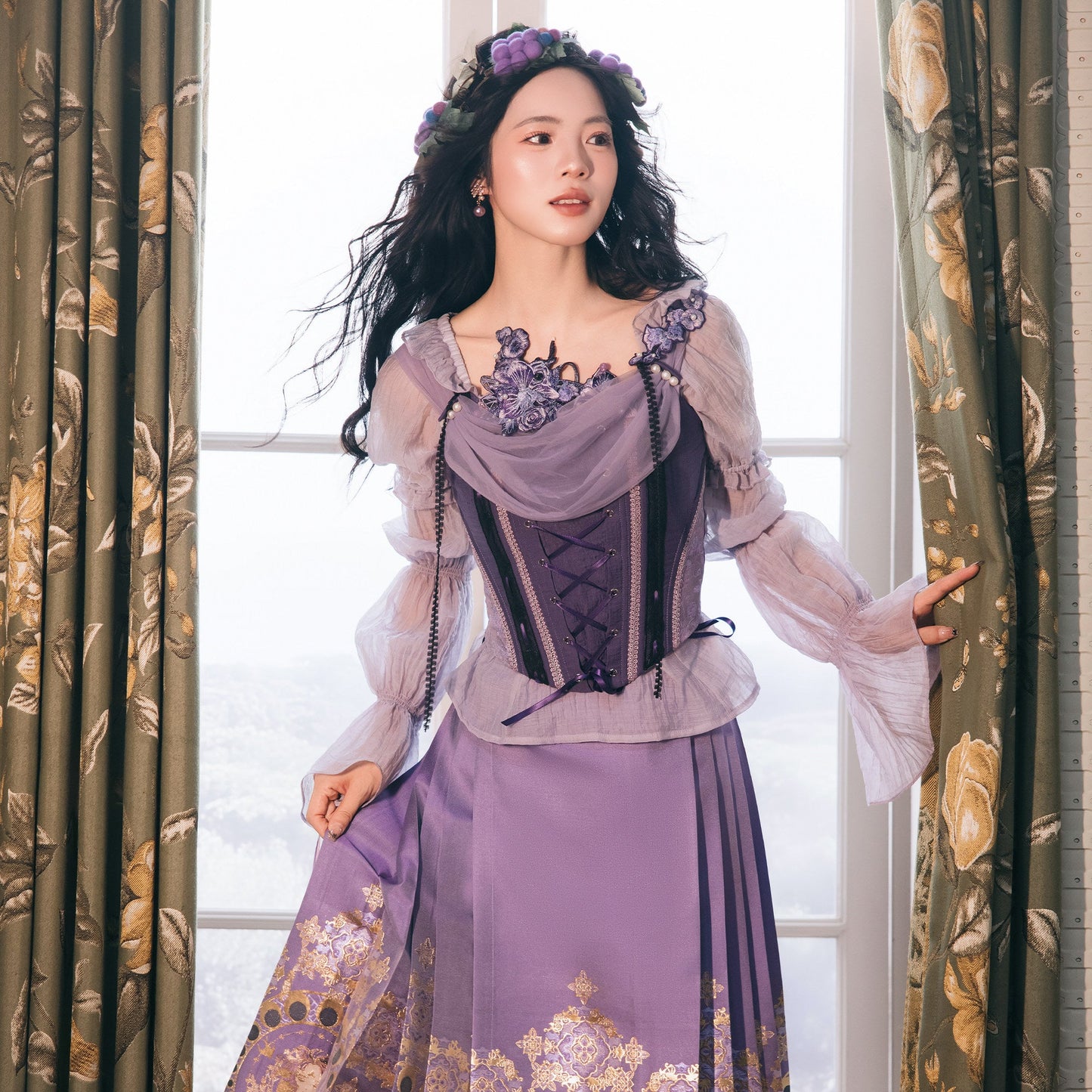 Ming Dynasty Modern Hanfu Bustier with Mamianqun - Violet Night 堇夜香颂