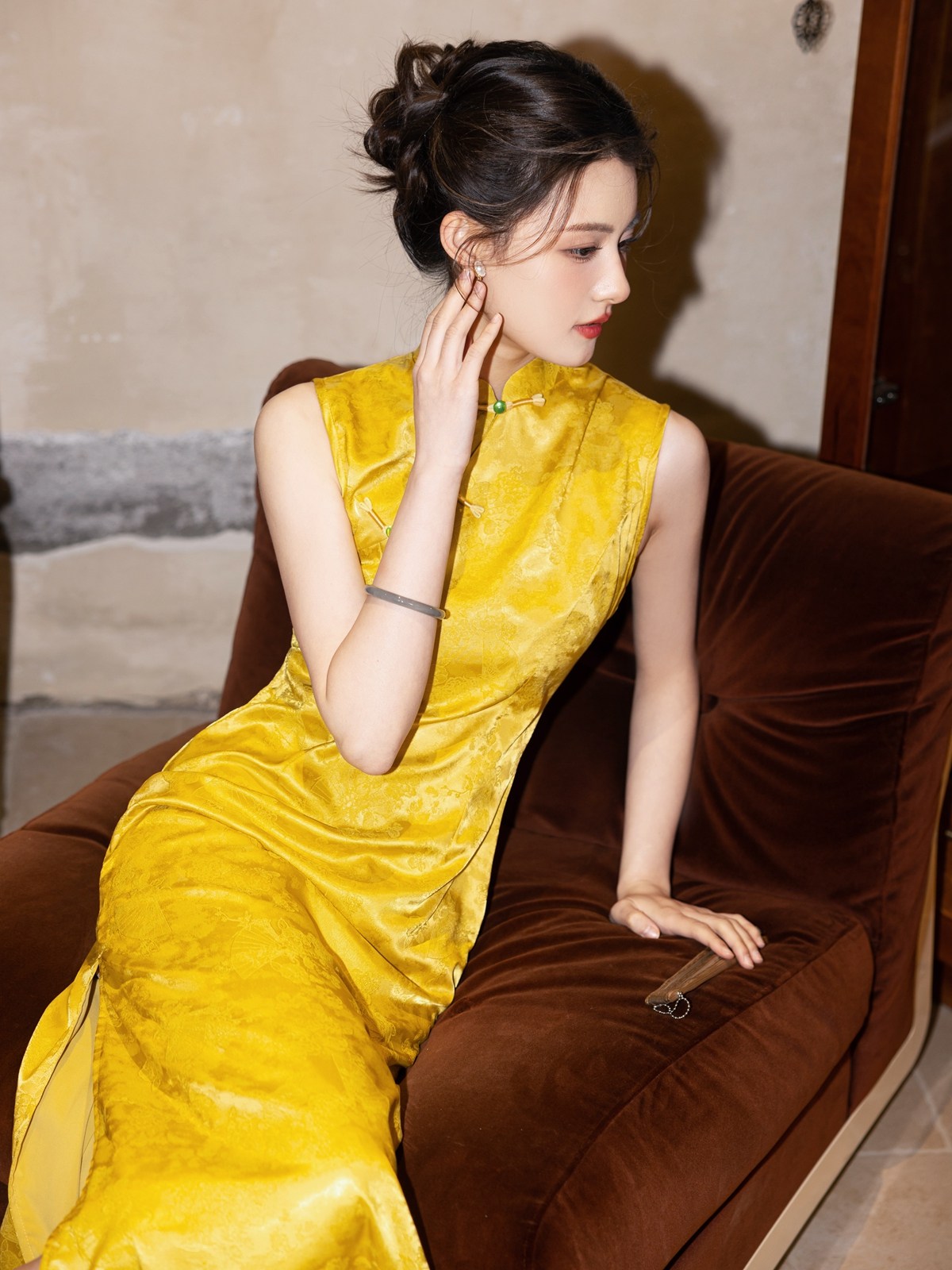 Sleeveless Floral Long Cheongsam | Empress