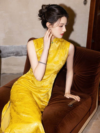 Sleeveless Floral Long Cheongsam | Empress