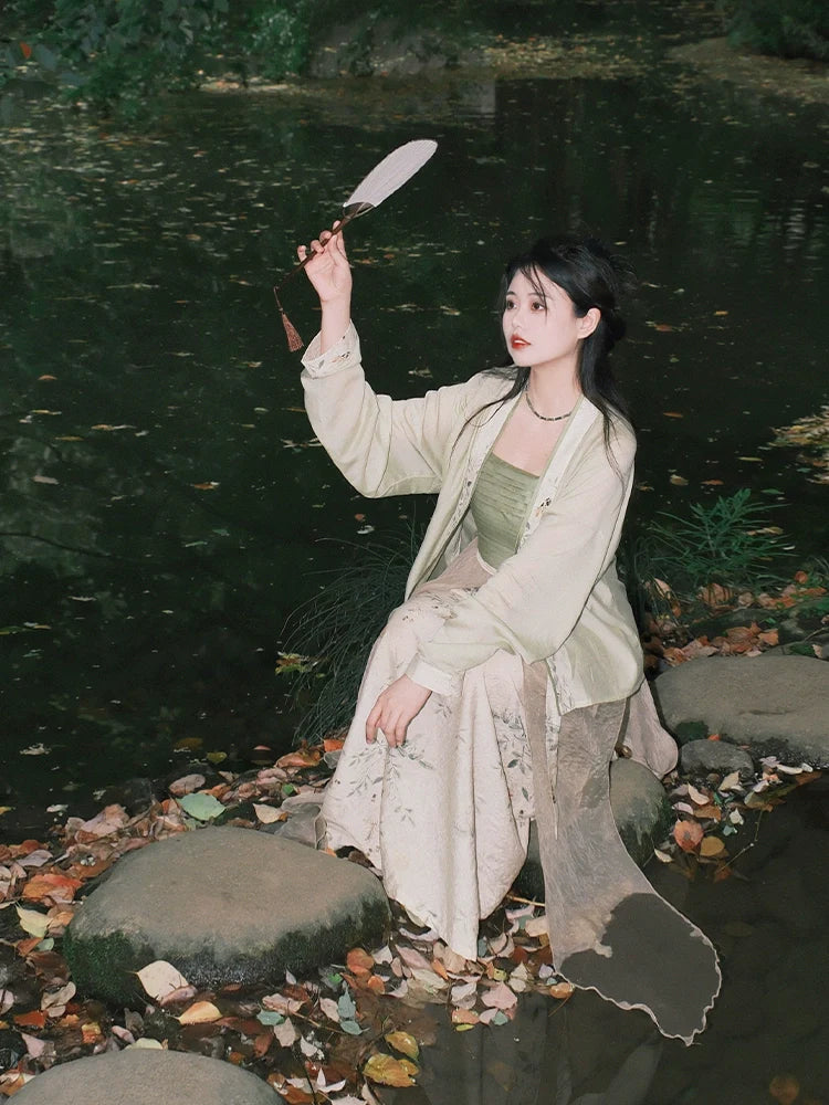 Pine 绿萝 - New Chinese Style Outfit