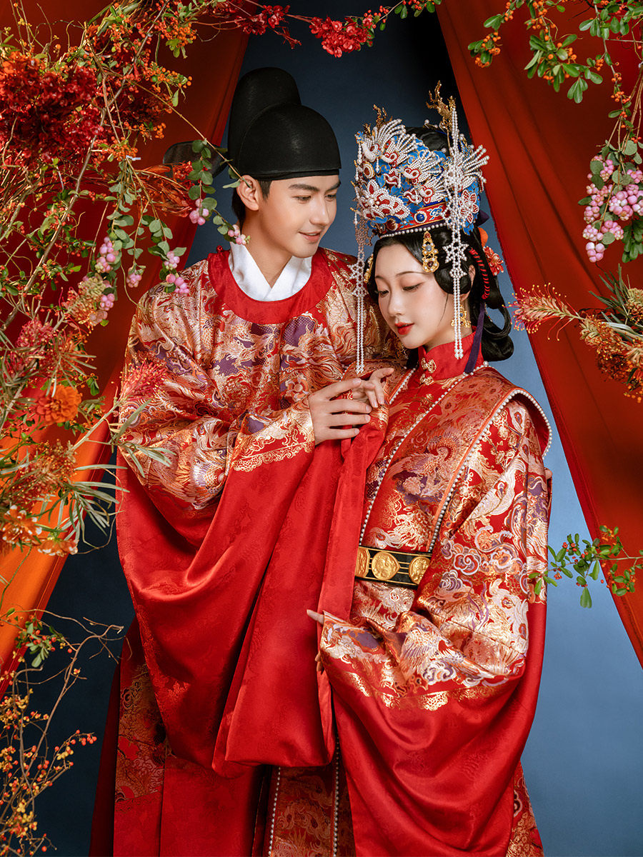 Ming Dynasty Chinese Wedding Hanfu Couple Set | Mutual Trust 两不疑