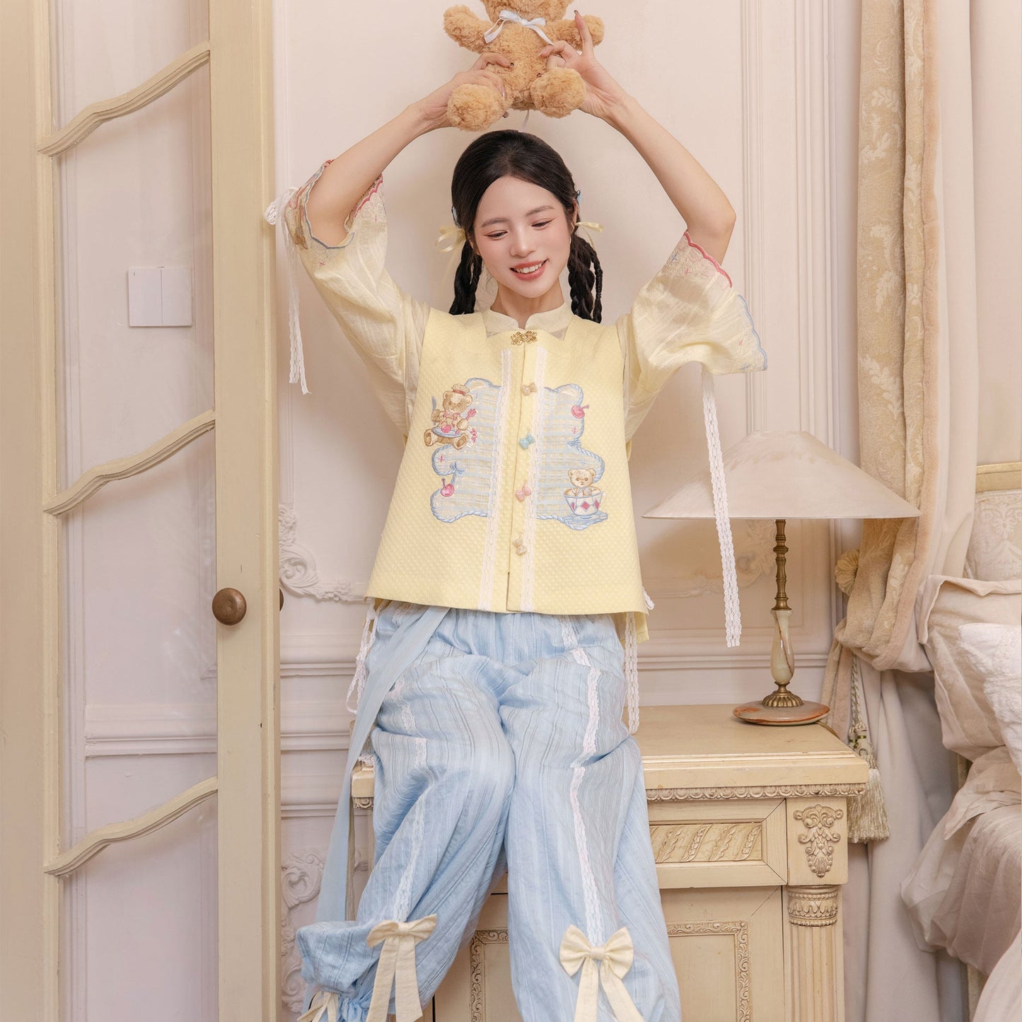 New Chinese Style Long Sleeve Top and Vest with Skirt or Wide Leg Pants - Butter 黄油可露丽