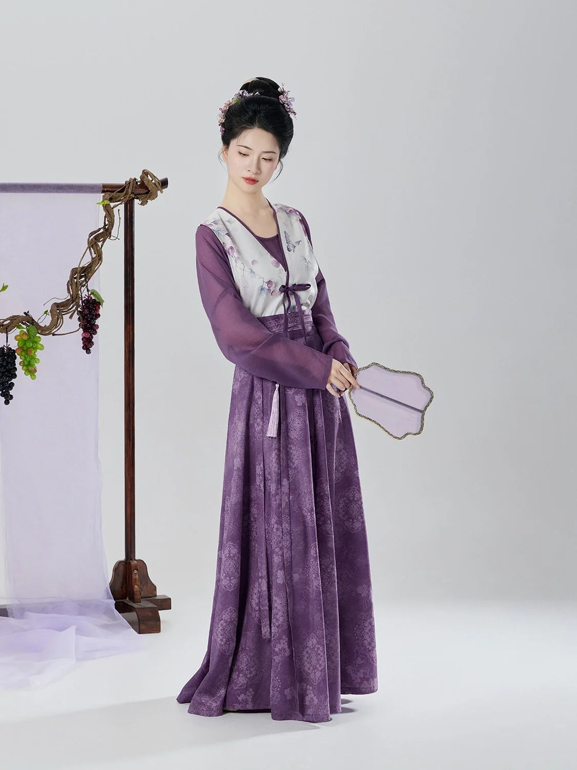 Tang Dynasty Modern Hanfu Set with Beizi Overlay & Flowing Eight-Panel Skirt - Taro Grape 紫芋葡萄 (Preorder)