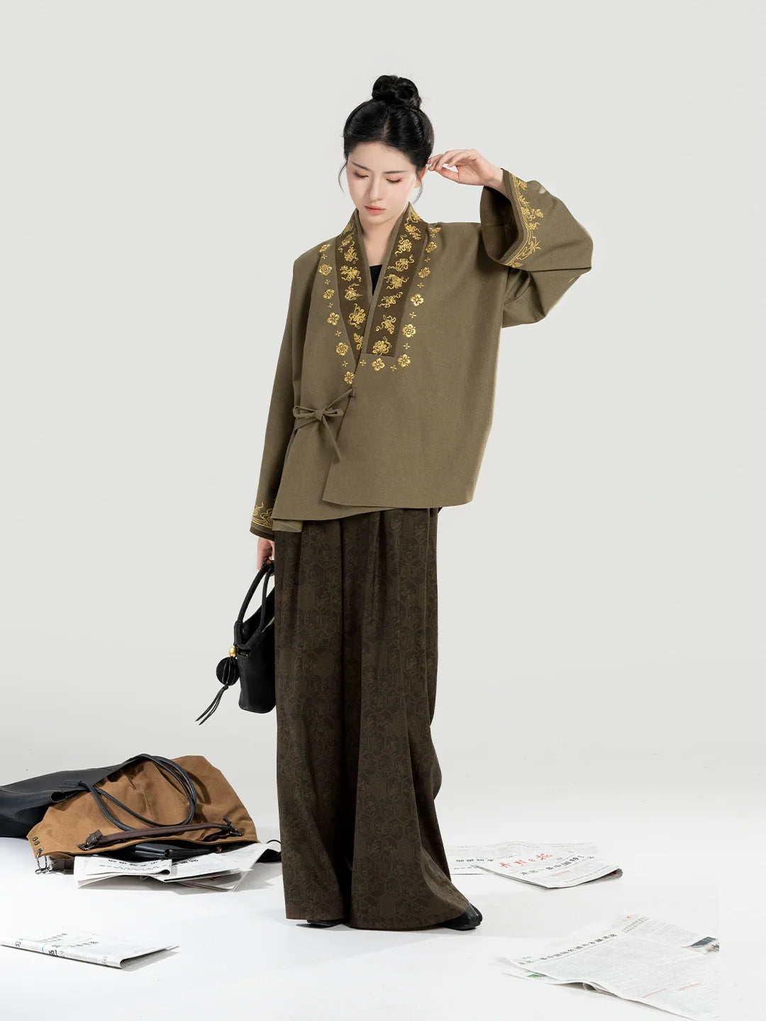 New Chinese Style Women Jacket and Wide Leg Pants Hanfu Set - Urban Walker 都市道中人 (Preorder)