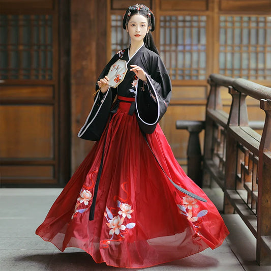 Wei Jin Dynasty Qiyao Ruqun Hanfu | Xiyan 兮颜