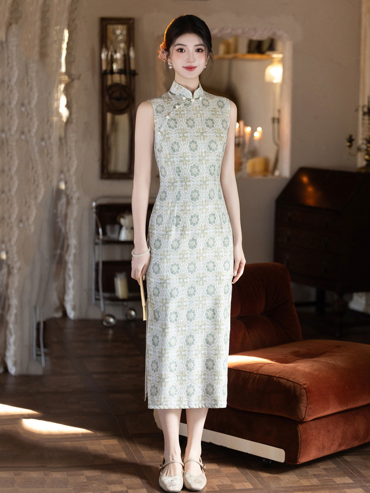 Sleeveless Floral Geometric Midi Cheongsam | Jingshu