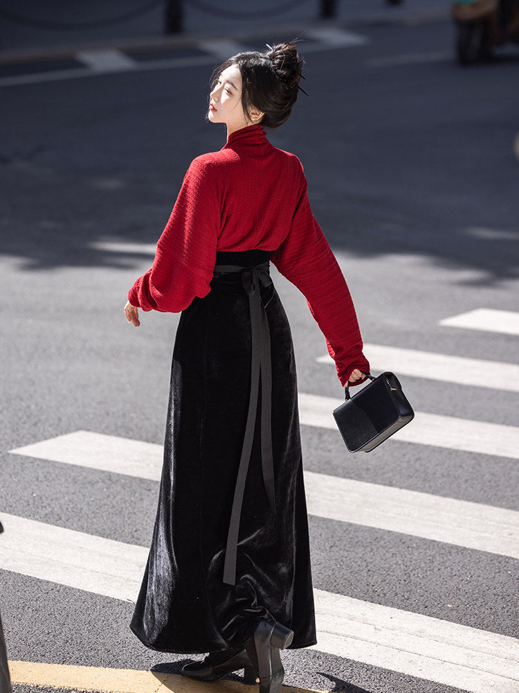 Song Dynasty Modern Hanfu Winged Sleeve Top and Spiral Skirt - Only Love 偏爱 (Preorder)