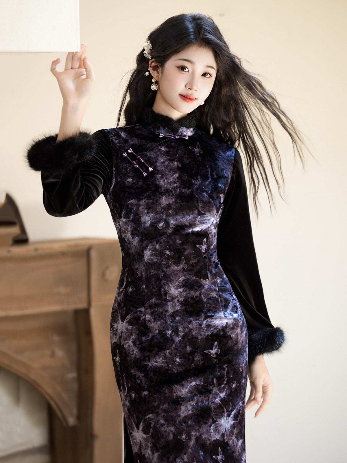 Long Sleeve Fur Trim Midi Qipao | Myth