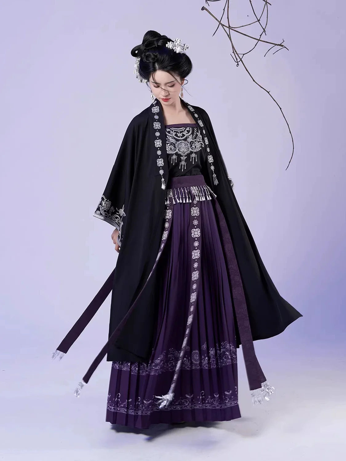 Miao Ethnic Inspired Hanfu Set with Embroidered Half-Sleeve Top & Pleated Bell Skirt - Yanyan Yinlin 晏晏银铃 (Preorder)