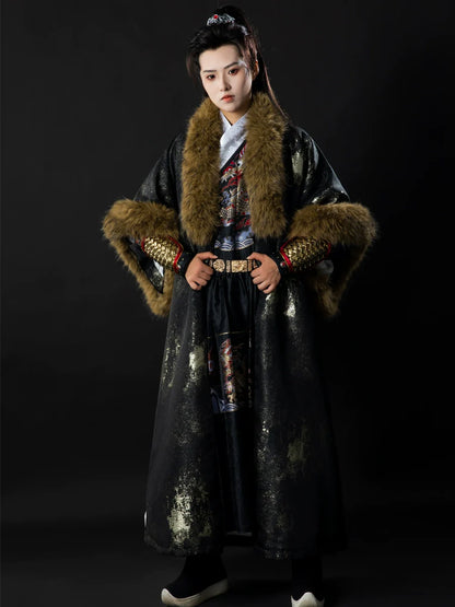 Ming Dynasty Unisex Winter Hanfu Coat | Sprinkle Gold 黑洒金