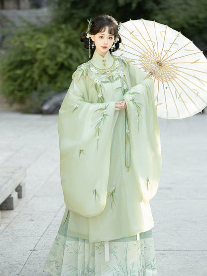 Ming Dynasty Bamboo Leaves Motif Cloud Collar & Mamian Skirt | Yujun 玉君