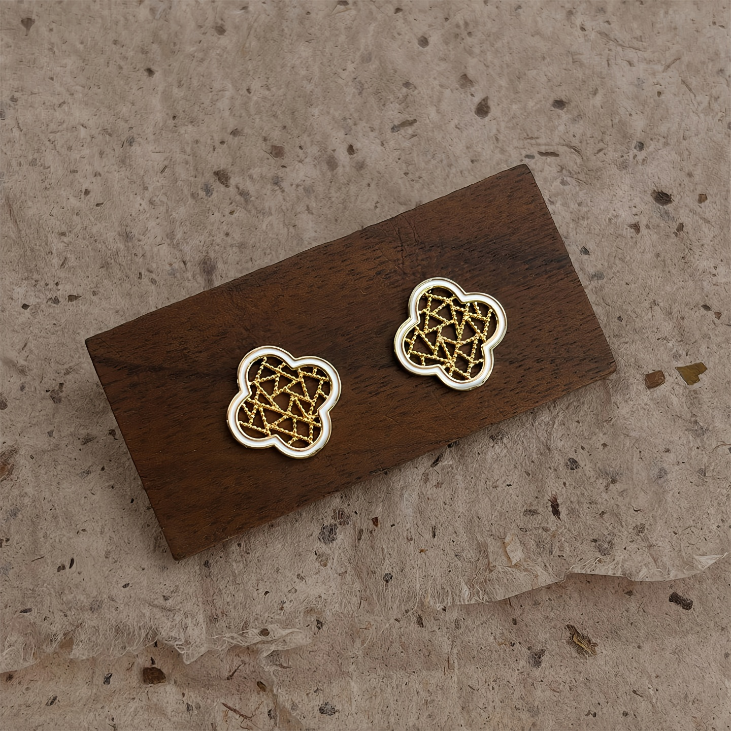 Floral Windowsill Earrings | Cheongsam Jewelry
