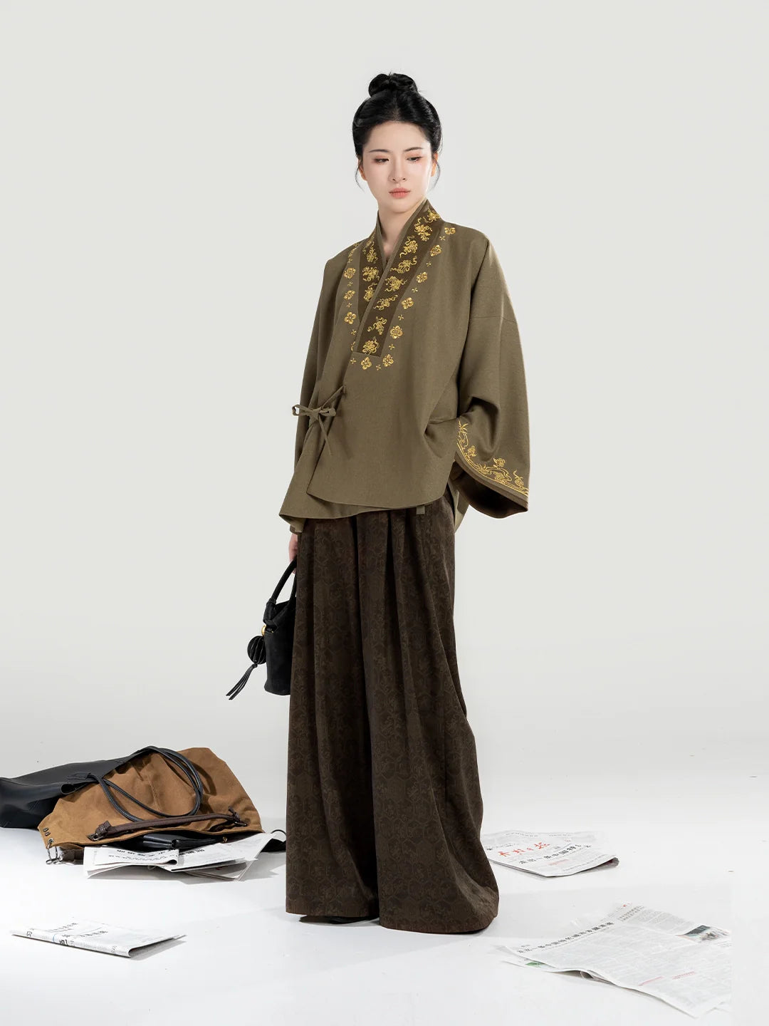 New Chinese Style Women Jacket and Wide Leg Pants Hanfu Set - Urban Walker 都市道中人 (Preorder)