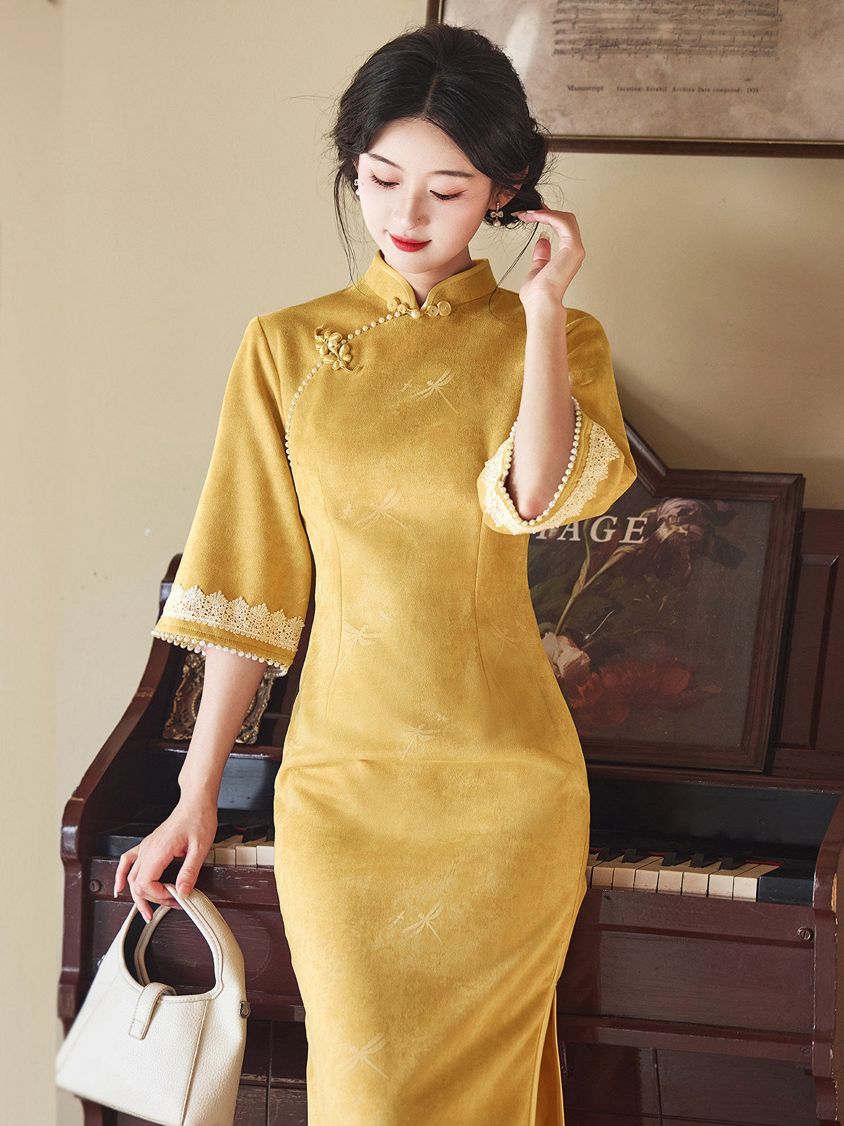 Mid Sleeve Antique Gold Cheongsam | Autumn