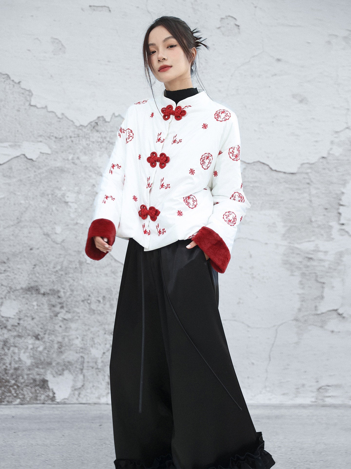 New Chinese Style Embroidered Padded Jacket