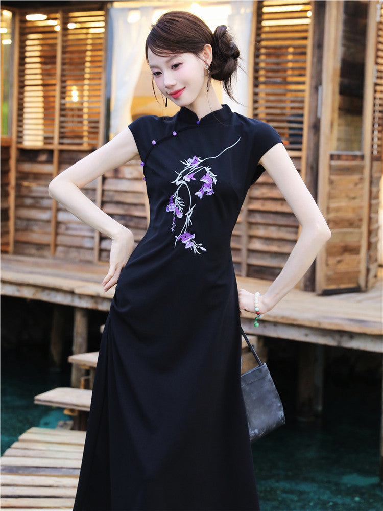 Short Sleeve Modern Midi Cheongsam | Powdery