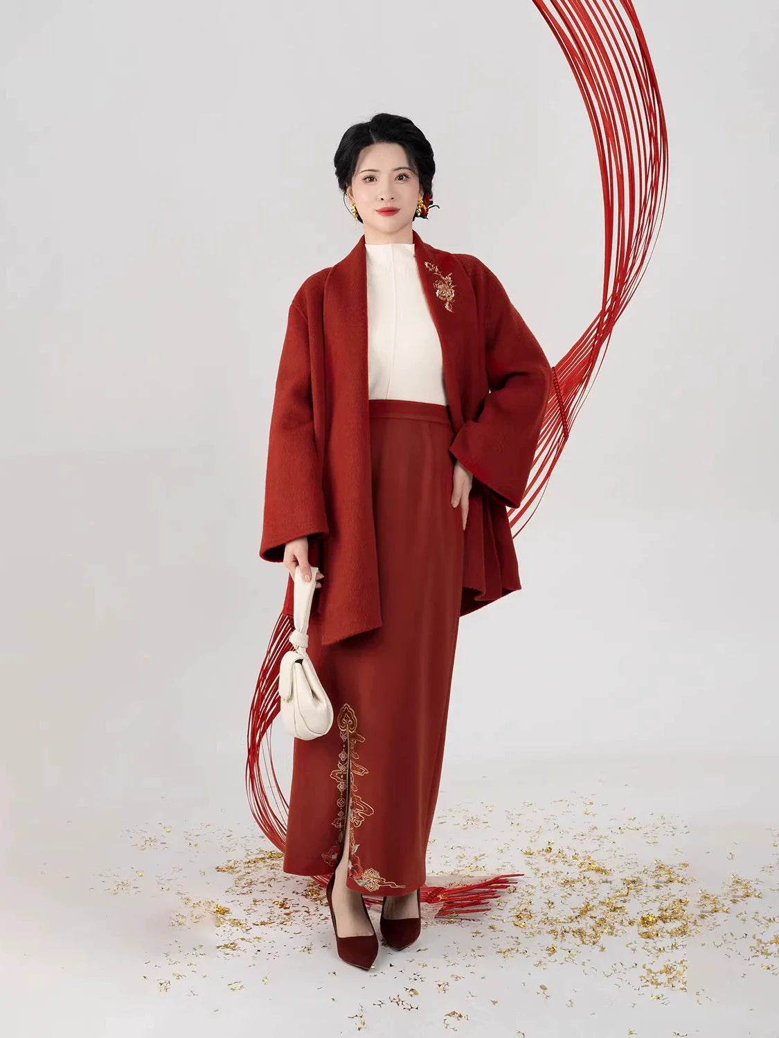 Song Dynasty Modern Hanfu Set with Jacket and Long Slit Skirt - Rich Flowers 有钱花 (Preorder)