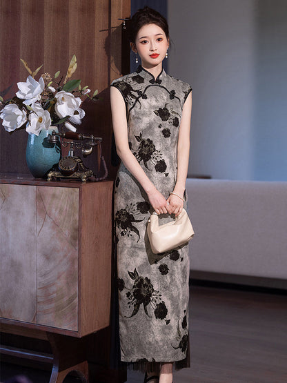 Sleeveless Floral Long Cheongsam | Haifu
