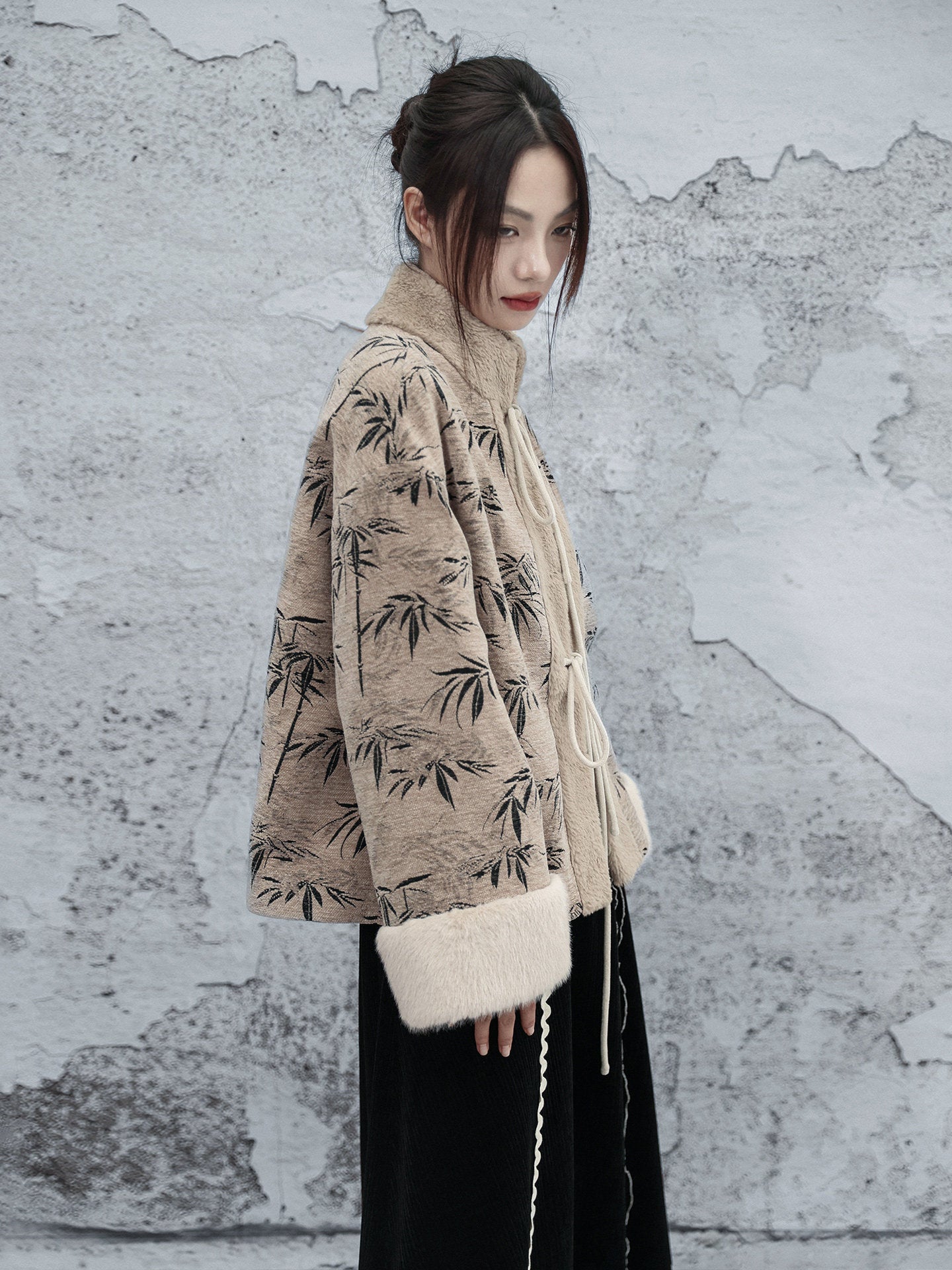 New Chinese Style Bamboo Leaf Woolen Plush Jacket - Yin Qiu 寅秋