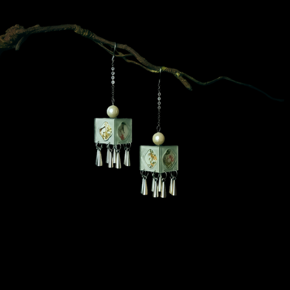 Oriental Windowsill Cube Earrings | Hanfu Jewelry