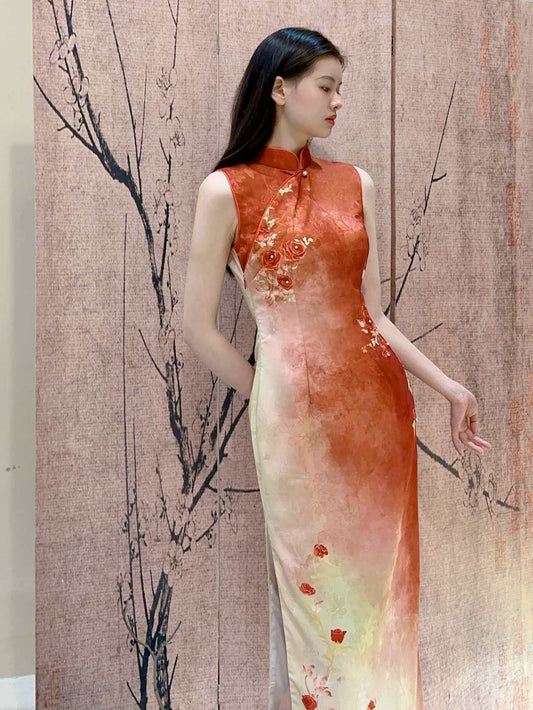 Luoshen sleeveless autumn gradient floral long cheongsam qipao — detail view