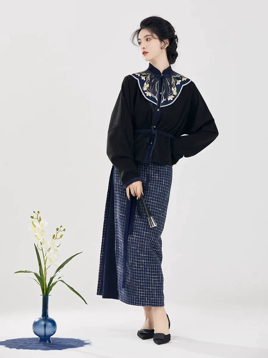 Song-Ming Dynasty Modern Hanfu Set with Long Sleeve Top and Spiral Skirt - Xu Xue 煦雪 (Preorder)