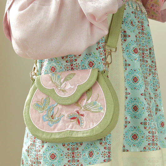 Butterfly crossbody merchant bag for women - Chinese style hanfu accessory — detail