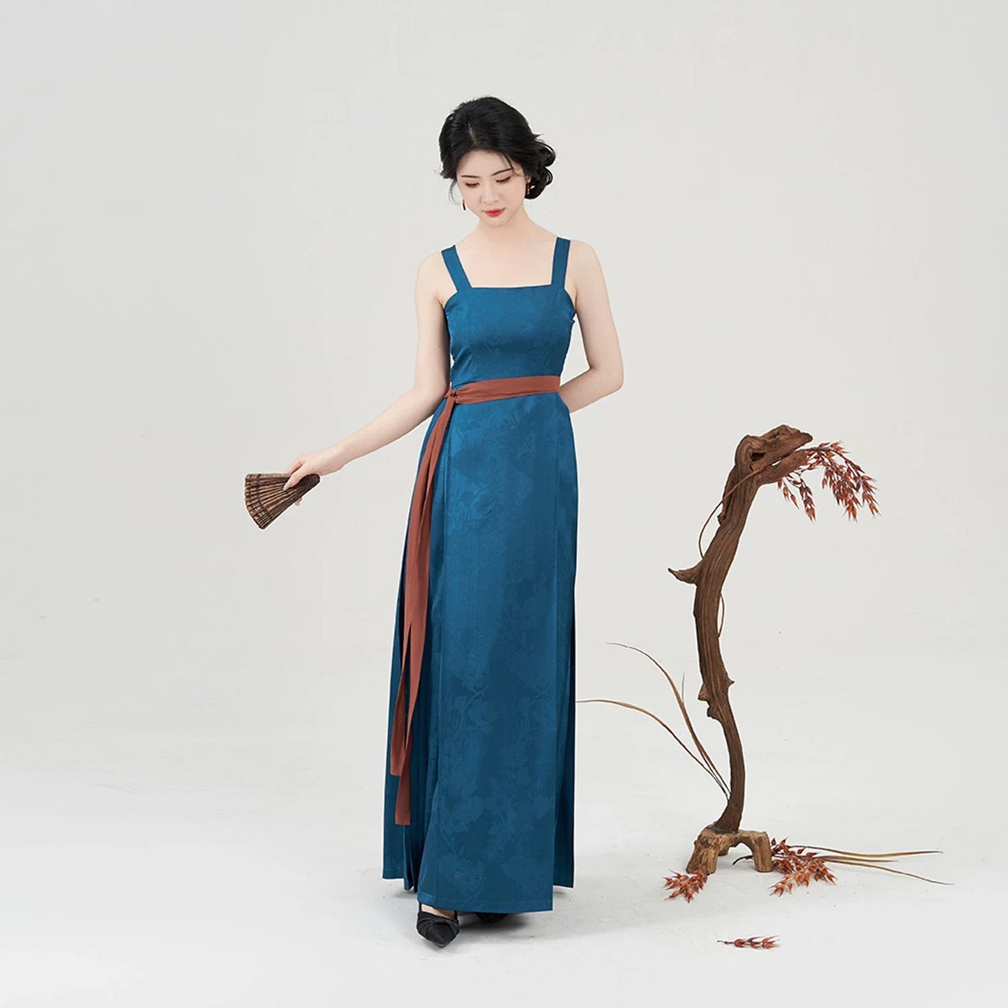 Song Dynasty Modern Hanfu - Fangqiu 方秋 (Preorder)