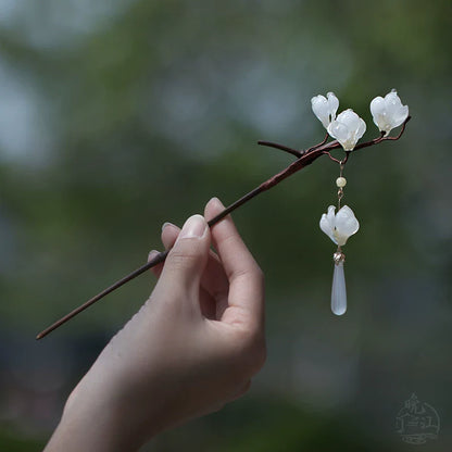 Lilies and Umbrella Hair Stick | Traditional Chinese Hair Accessory