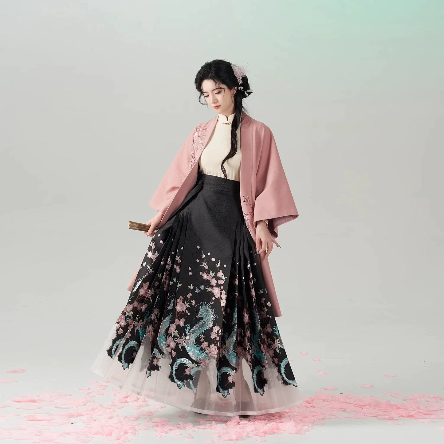 Chinese Blouse & Mamian Skirt Outfit | Yunxue 蕴雪