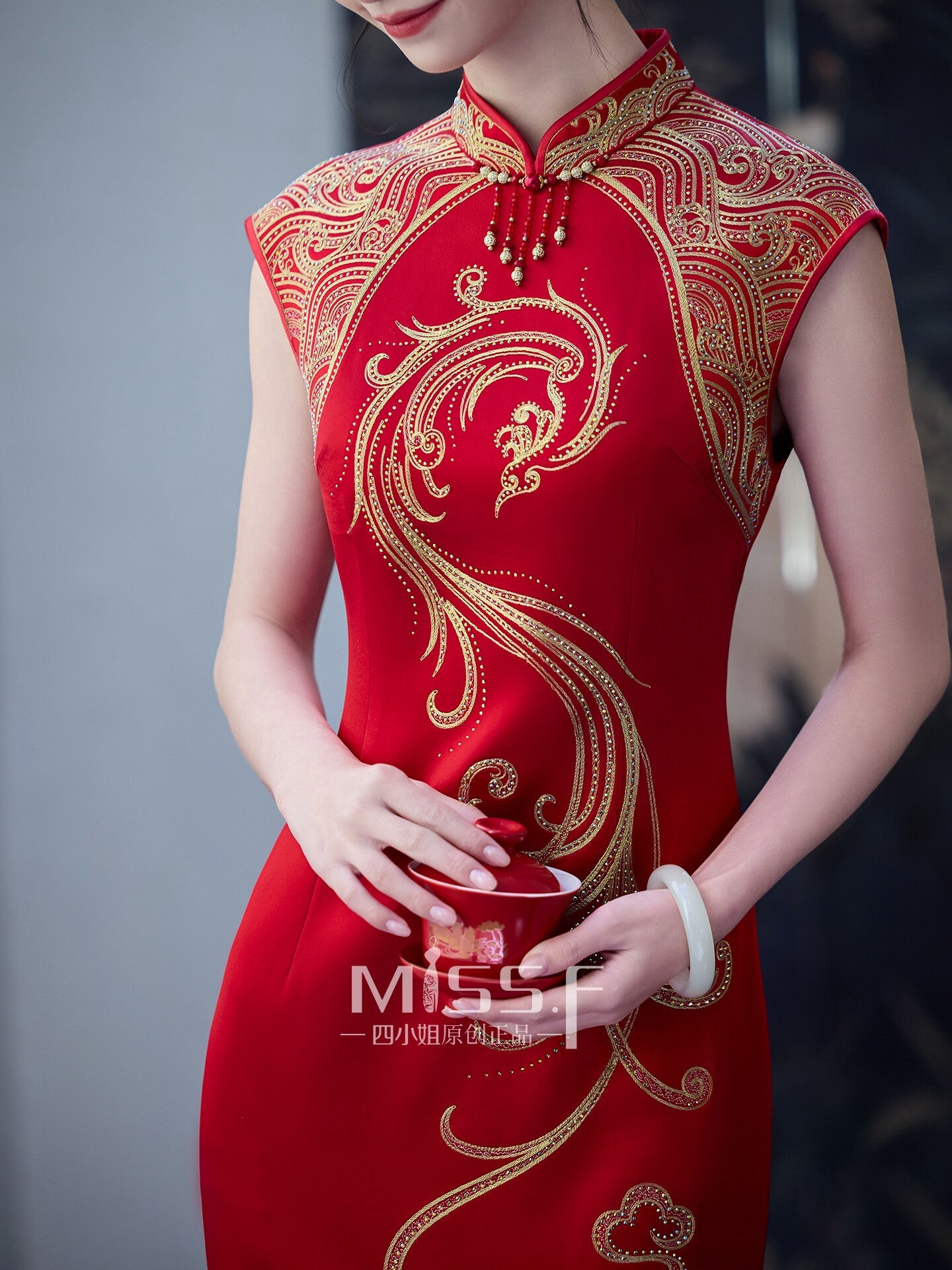 Red Embroidered Bridal Qipao Cheongsam | Soaring Phoenix