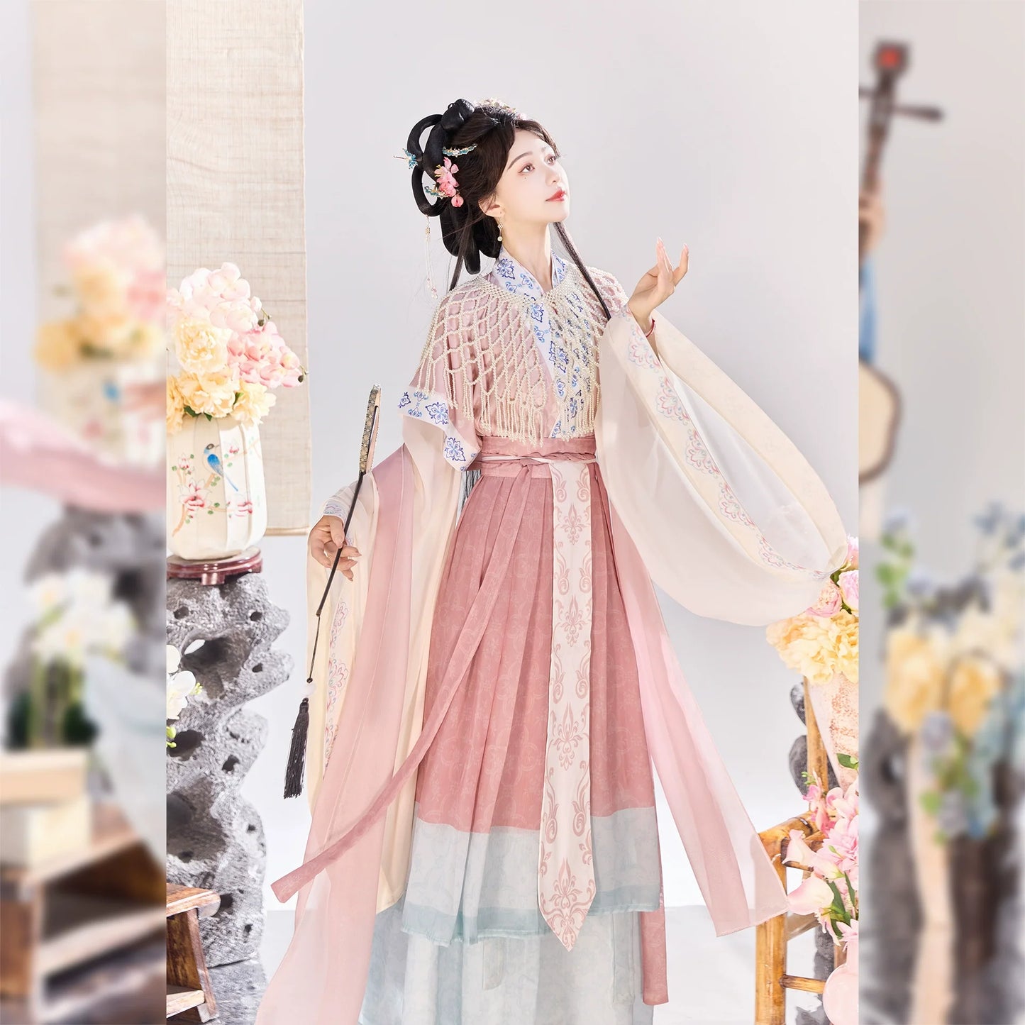 Wei Jin Dynasty Qiyao Ruqun Hanfu | 挽琴 Melody