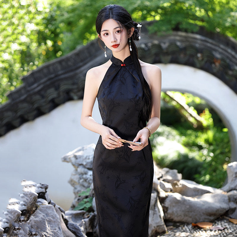 Sleeveless Halter Neck Midi Cheongsam | Summer