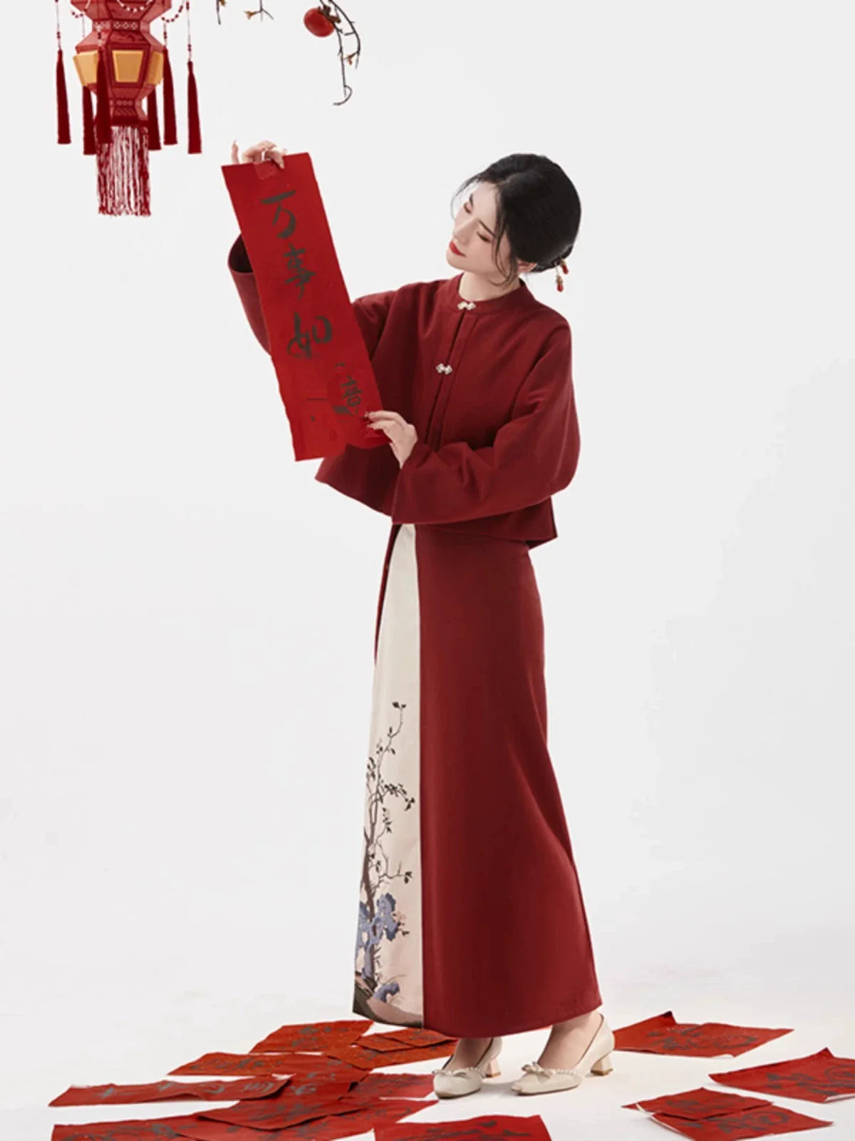 Song Dynasty Modern Hanfu for Chinese Festivals - Palace Walls 宫墙 (Preorder)