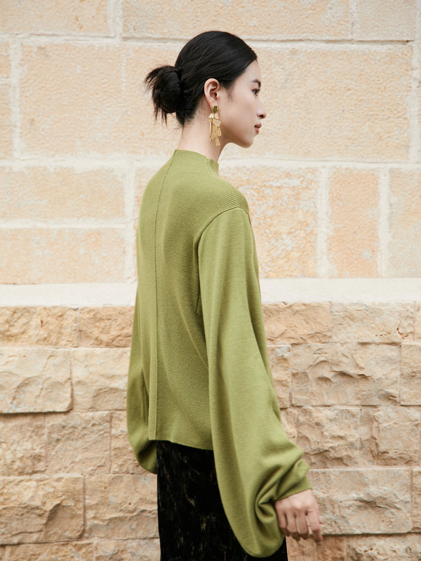 New Chinese Style Cashmere Blend Pipa Sleeve Knitted Sweater - Cangtai 苍苔