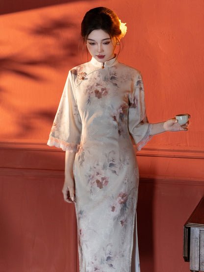 Mid Sleeve Floral Relaxed Cut Cheongsam | Pearl Pavilion