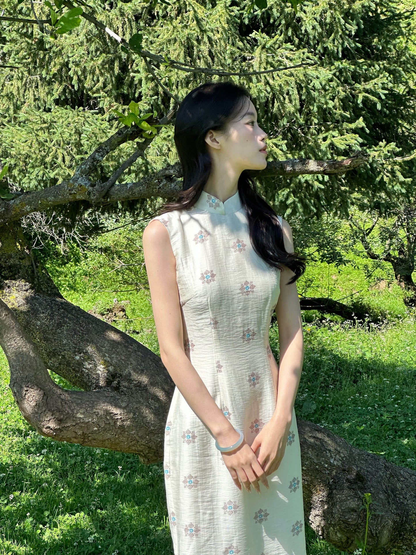 Sleeveless Tencel Hemp Long Cheongsam | Qumu