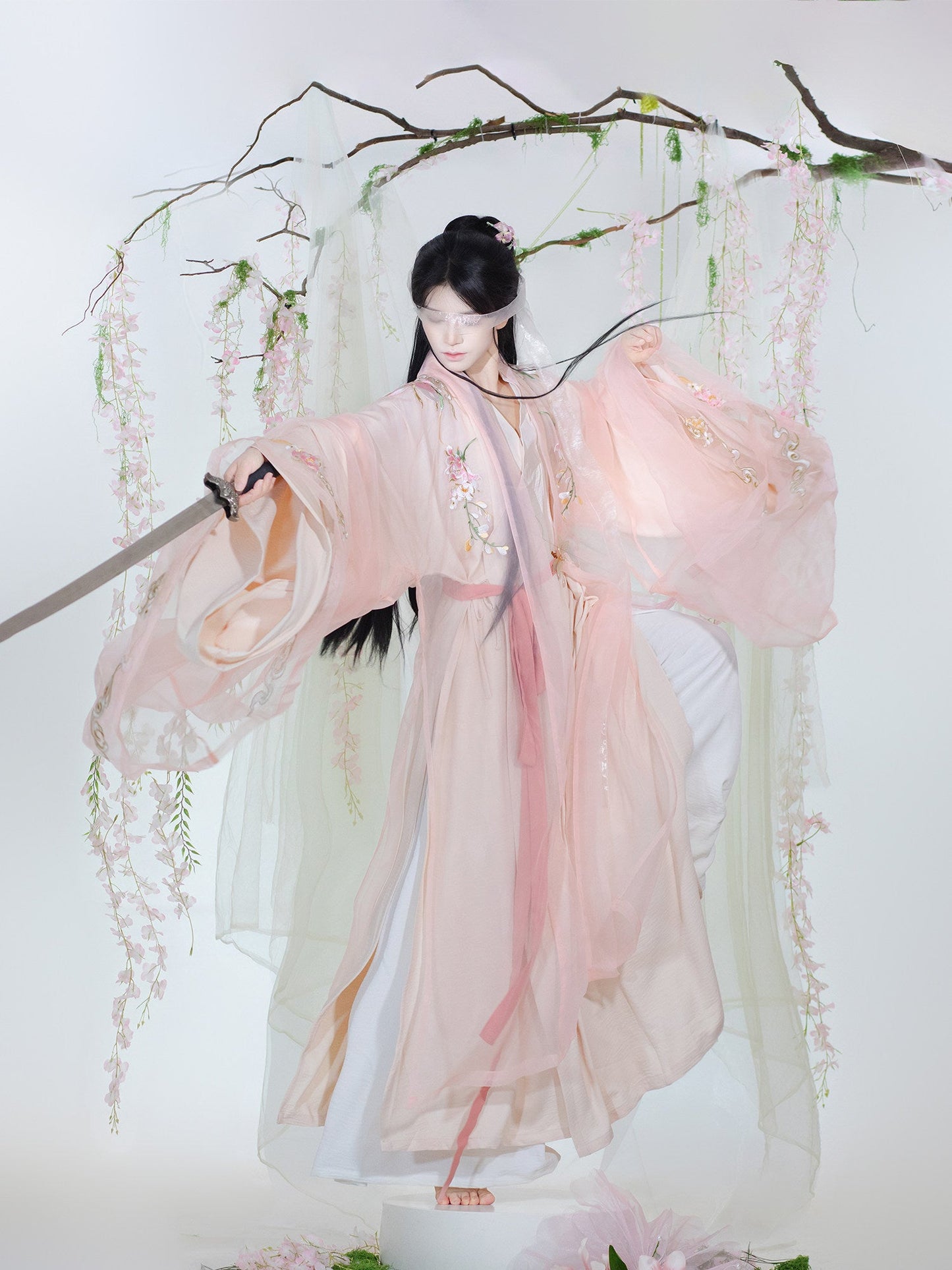 Zhuhua | Chinese Fantasy Period Drama Style