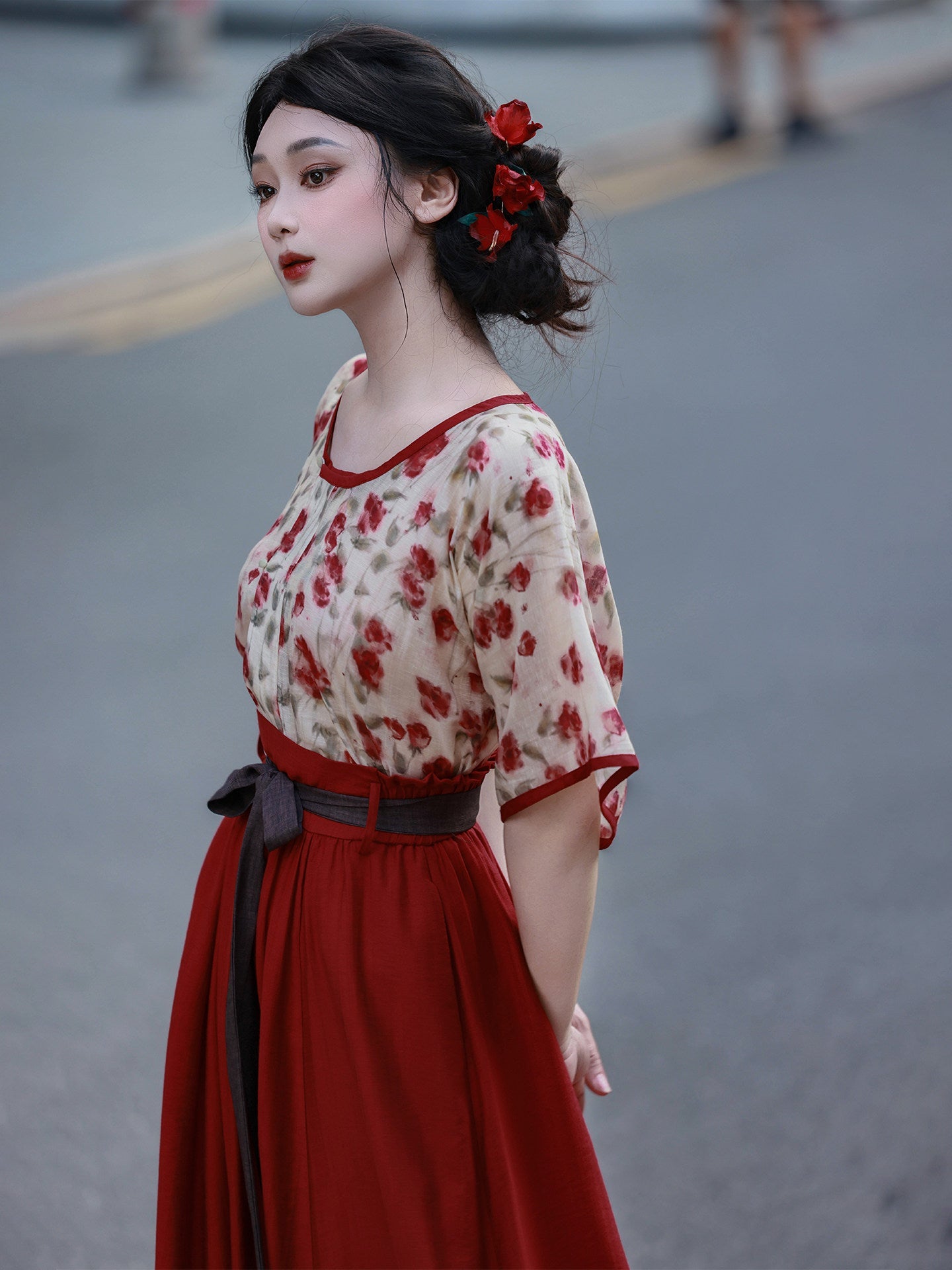 Tang Dynasty Modern Hanfu Beizi Top and Elastic Skirt - Rose Iced Tea 玫瑰冰茶 (Preorder)