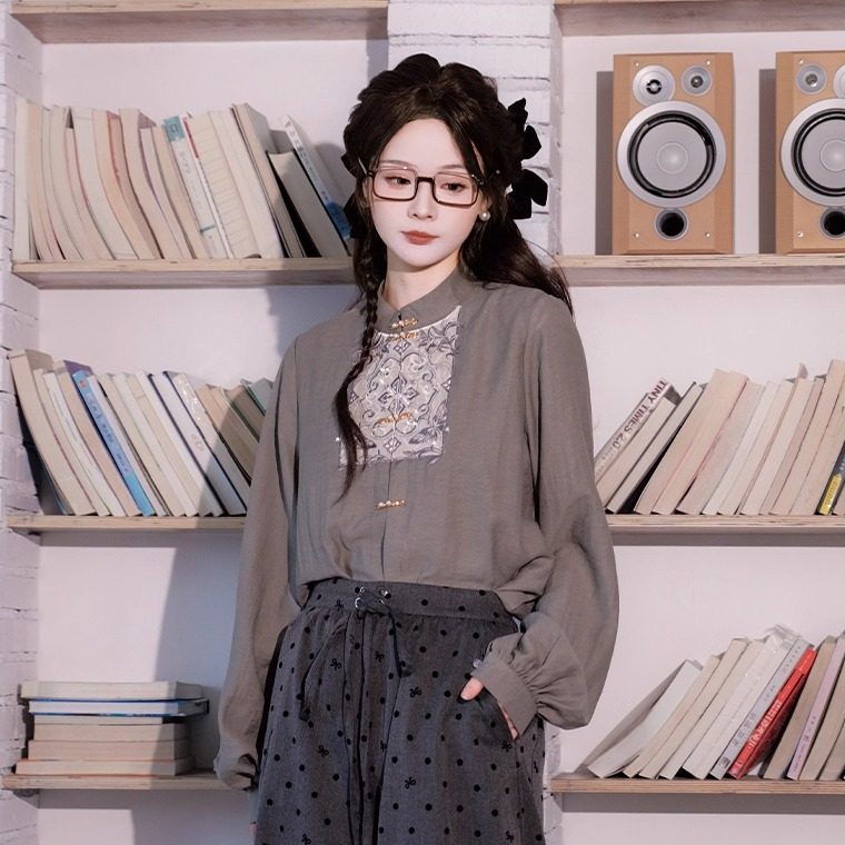 Tang Dynasty Modern Hanfu Round Collar Cardigan Linen Blend Top and Bloomers - Ink Like 似墨