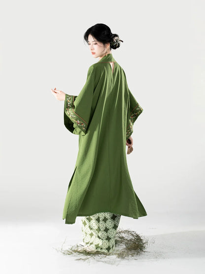 Song Dynasty Modern Hanfu Set with Changgan Temple Beizi and Spiral Skirt - Yuhuacui 玉华翠 (Preorder)