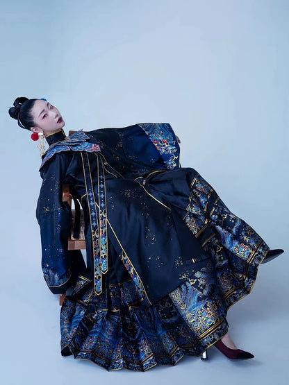 Ming Dynasty Traditional Hanfu Set & Mamian Skirt | Diancui 点翠