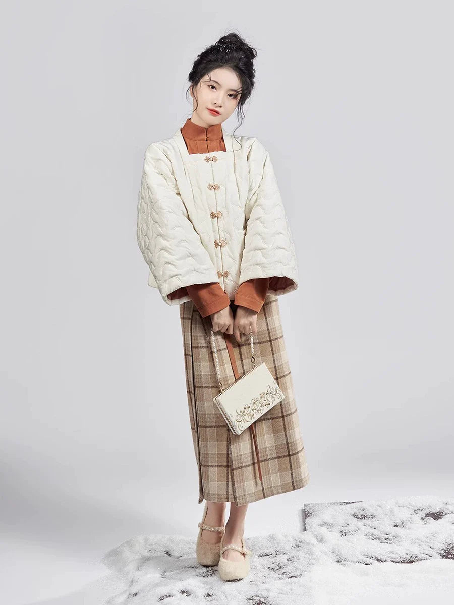 Song Ming Dynasty Modern Hanfu Mamianqun Outfit - Peanut Glutinous Rice Balls 花生汤圆