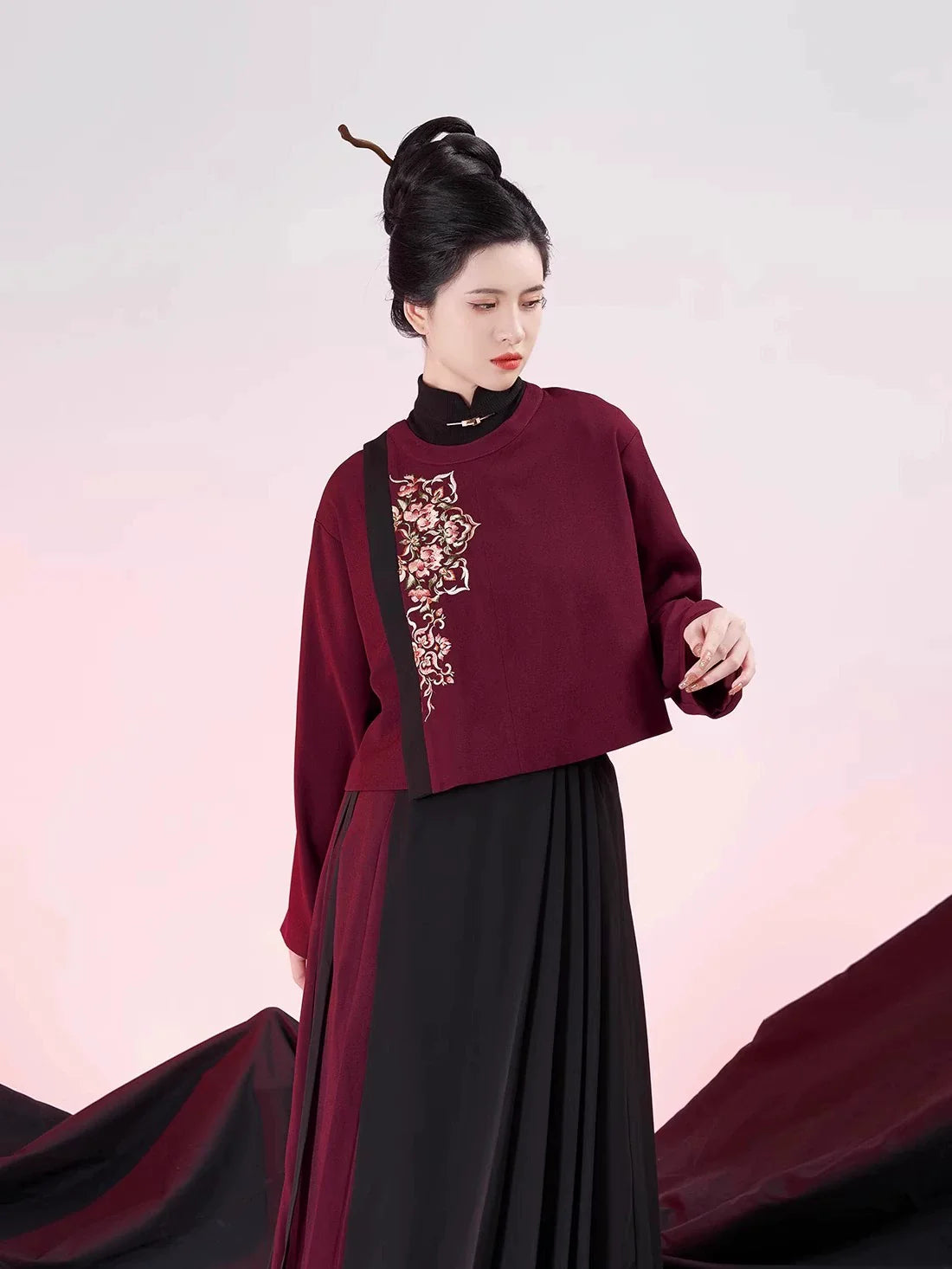 Ming Dynasty Modern Hanfu Mamianqun Outfit - Jinxianghua 锦相花