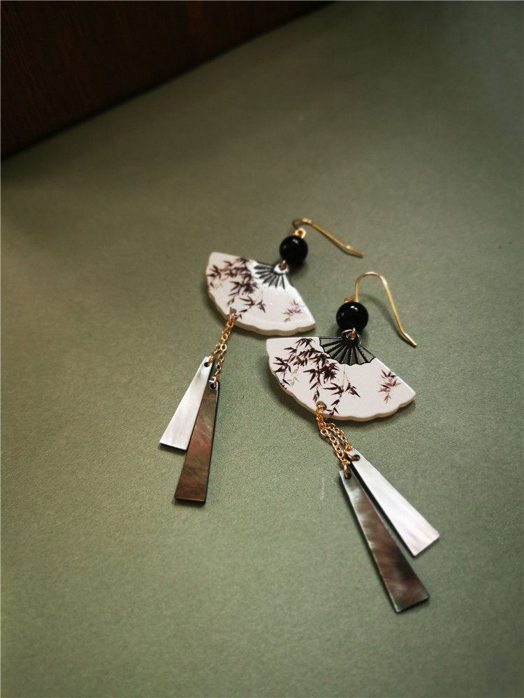 Ink Leaves Fan Shaped Earrings | Cheongsam Jewelry