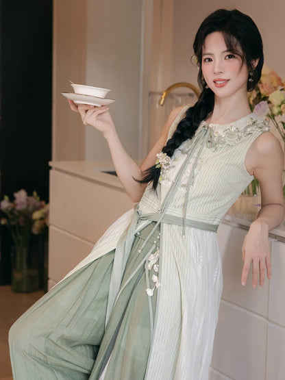 Ming Dynasty Modern Hanfu Bijia and Wide Leg Pants - Bell Whispering 铃风絮语